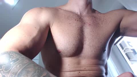 Snapshot of aryanaian1 chatting on 11.11.25 AryanAian1 online show from 11.11.25