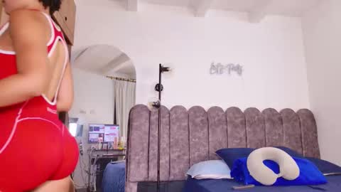 aryascollins online show from 03.25.26