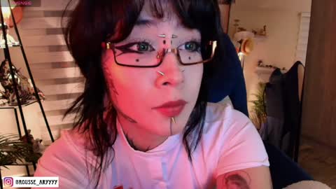 Snapshot of aryrousse chatting on 04.09.26 Ary Rousse online show from 04.09.26