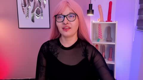 Snapshot of asami_chieko_ chatting on 12.23.24 Asami online show from 12.23.24