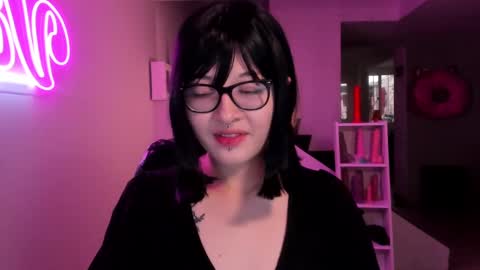 Snapshot of asami_chieko_ chatting on 02.14.25 Asami online show from 02.14.25