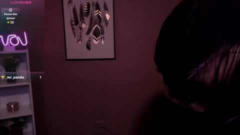 Snapshot of asami_chieko_ chatting on 02.19.25 Asami online show from 02.19.25