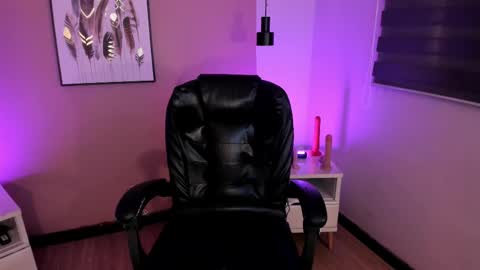 Snapshot of asami_chieko_ chatting on 09.19.25 Asami online show from 09.19.25