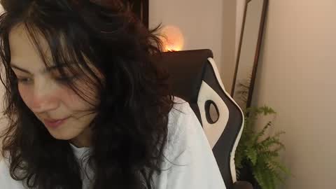 Snapshot of asaray_t chatting on 03.27.26 Saray online show from 03.27.26