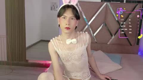 Ash Femboy online show from 10.15.25