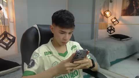 Snapshot of ash_kai chatting on 07.08.26 ash_kai online show from 07.08.26