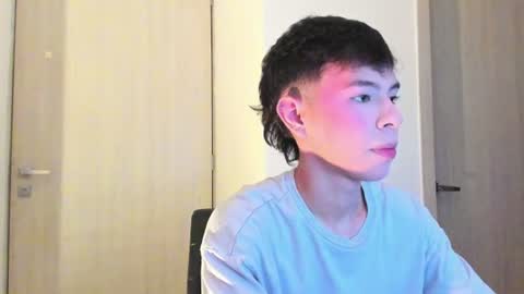 Snapshot of ash_kai chatting on 07.12.26 ash_kai online show from 07.12.26