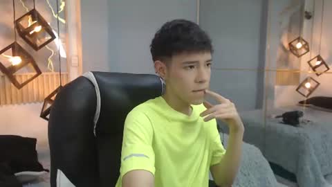 Snapshot of ash_kai chatting on 07.18.26 ash_kai online show from 07.18.26