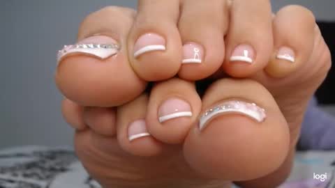 ashley online show from 02.12.25