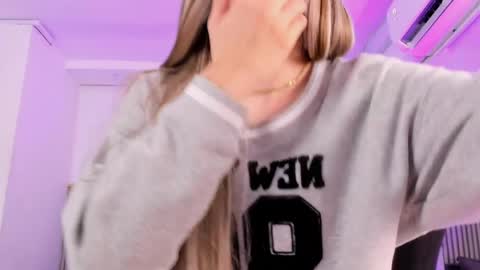 ash_valentine online show from 04.07.26