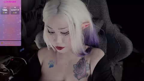 Snapshot of asha_nekooo chatting on 03.25.26 Sasha next stream December 4st at 0000- 0030 am German time online show from 03.25.26