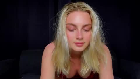 Snapshot of ashbunny_ chatting on 02.26.26 your pretty Ashley online show from 02.26.26