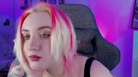 AshleyAshe  online show from 02.12.25