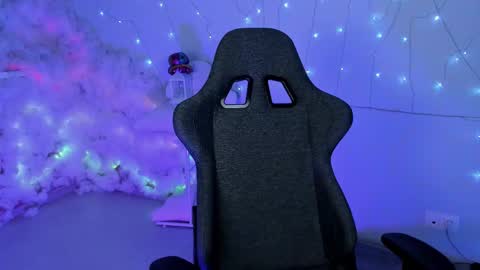 AshleyAshe  online show from 02.24.25