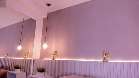 I am Ashley online show from 11.13.25