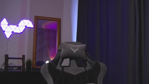 Jerk Machine online show from 02.14.25