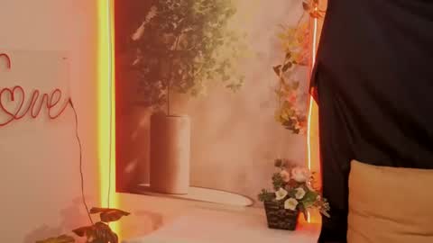 Snapshot of ashkhan22111 chatting on 01.28.25 ash online show from 01.28.25