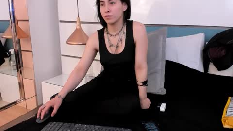 Ashkoreh online show from 11.28.25