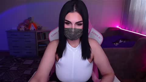   Yasmina   online show from 03.10.25