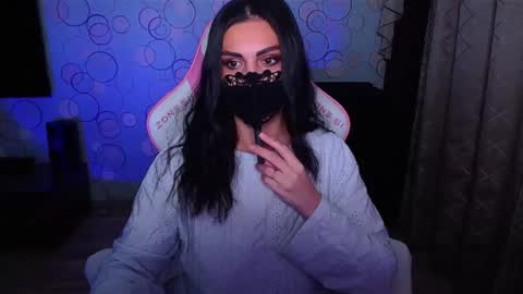   Yasmina   online show from 10.24.25