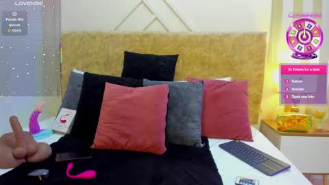 Snapshot of ashley__foxx_ chatting on 11.13.25 ashley online show from 11.13.25