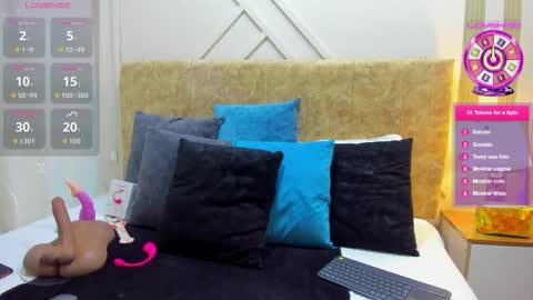 Snapshot of ashley__foxx_ chatting on 11.20.25 ashley online show from 11.20.25