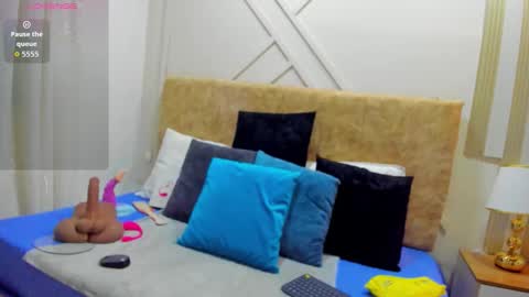 Snapshot of ashley__foxx_ chatting on 11.22.25 ashley online show from 11.22.25