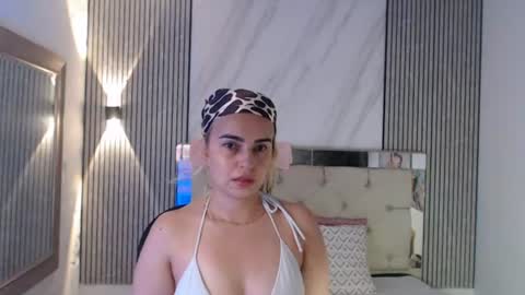 Snapshot of ashley__tylor chatting on 06.24.26 ashley__tylor online show from 06.24.26