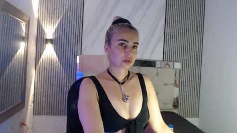 Snapshot of ashley__tylor chatting on 06.29.26 ashley__tylor online show from 06.29.26