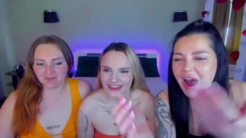 Snapshot of ashley_crashly chatting on 05.15.26 Alina online show from 05.15.26