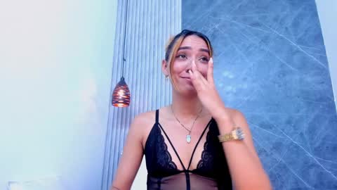 ashley_miller26 online show from 02.02.25