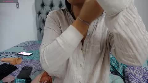 Snapshot of ashley_morgan_18 chatting on 02.14.25 ashley online show from 02.14.25