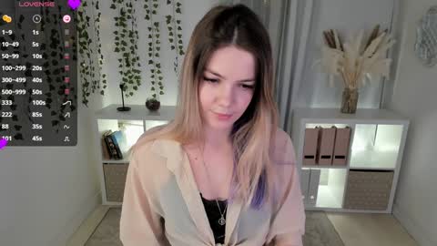 Ashley next stream on Sunday online show from 02.01.25