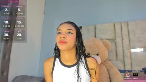 AshleyHill online show from 10.03.25