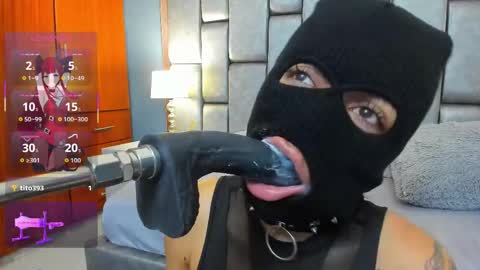 Snapshot of ashleyjonnees chatting on 09.30.25 ASHLEY My schedule 600 - 1400 GMT -5 online show from 09.30.25