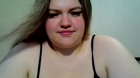 Snapshot of ashleyrosee_ chatting on 07.21.26 Anite online show from 07.21.26