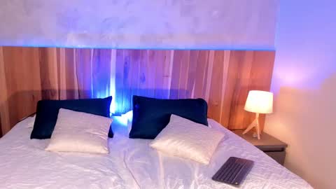 Snapshot of ashleysantoss chatting on 09.11.25 Ashley Santoss online show from 09.11.25