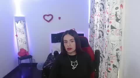 Snapshot of ashleyt1998 chatting on 03.07.25 ASHLEY online show from 03.07.25