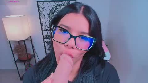 Snapshot of ashleyy18__ chatting on 07.22.26 Ashleyy18 online show from 07.22.26