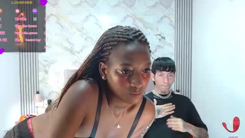 Snapshot of ashlieegreenn chatting on 03.25.26 AshlieeGreenn online show from 03.25.26