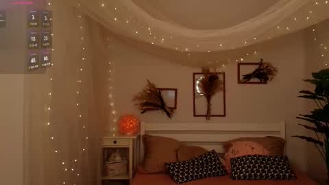 Snapshot of ashlinks chatting on 03.20.26 Victoria online show from 03.20.26