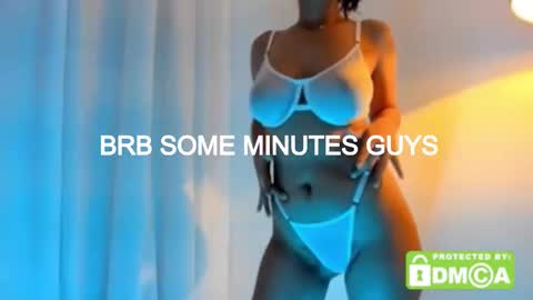 Snapshot of ashllovee_ chatting on 10.03.25 ashllovee online show from 10.03.25