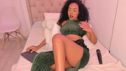 Ashly  online show from 09.23.25