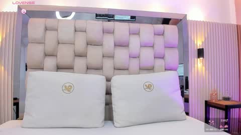 Snapshot of ashlyn_parker chatting on 03.11.25 ashlyn online show from 03.11.25