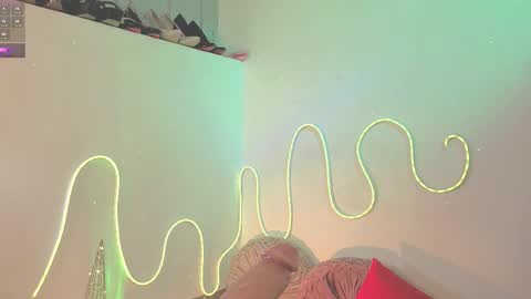 Ash  online show from 12.04.25