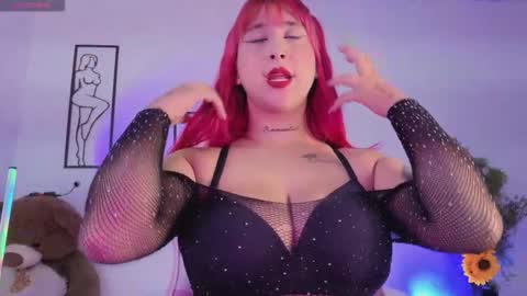 Ashly  online show from 10.11.25