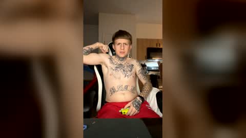 Snapshot of asiababy1 chatting on 04.02.26 frankie online show from 04.02.26