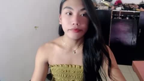 Snapshot of asian_alliyah chatting on 05.11.26 asian_alliyah online show from 05.11.26