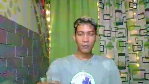 asian_bigcockcummer online show from 02.10.26