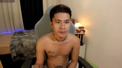 Snapshot of asian_cumsawyer chatting on 01.26.25 bigload CUM take me private show or passwordshow online show from 01.26.25